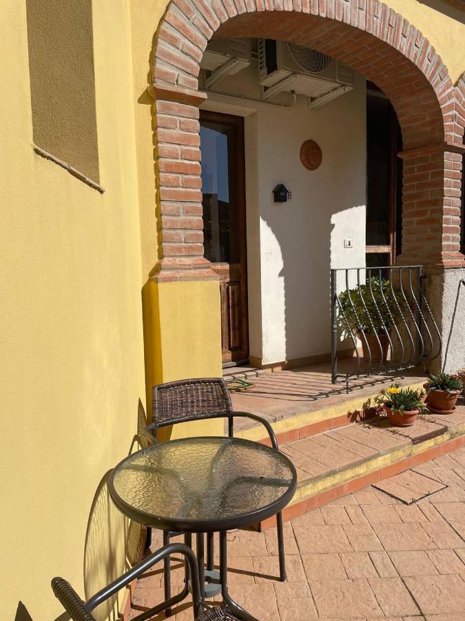 Aventina Holiday Home Burcei Exterior photo